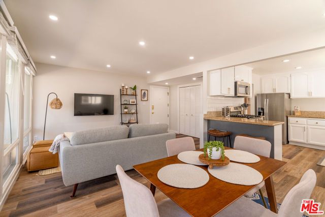 104 Fowling Street, Los Angeles, CA 90293
