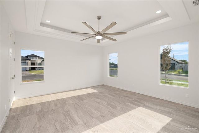 804 N Buxton Avenue, Edinburg, TX 78541