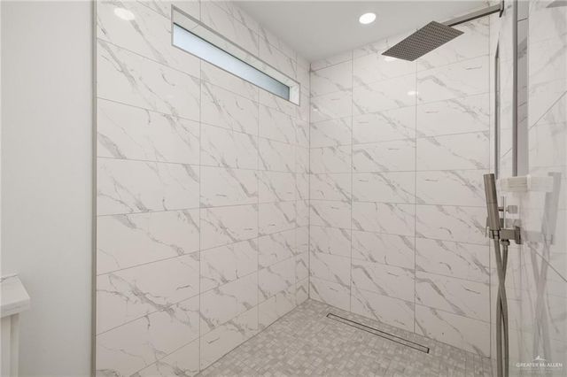 804 N Buxton Avenue, Edinburg, TX 78541