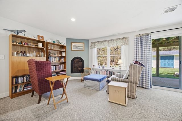 194 Miller Street, Middleboro, MA 02346