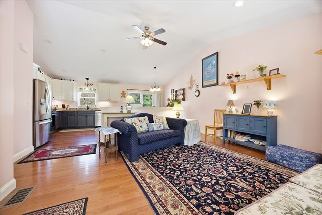 194 Miller Street, Middleboro, MA 02346