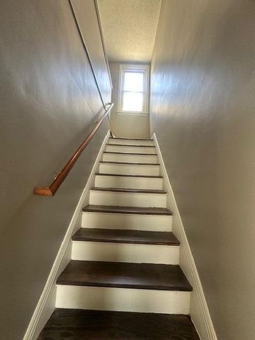 630 Park Avenue, Lincoln Park, MI 48146