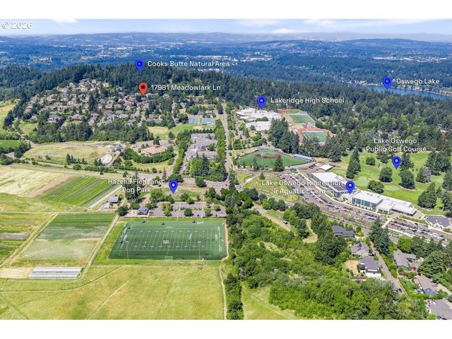 17981 MEADOWLARK Ln, Lake Oswego, OR 97034