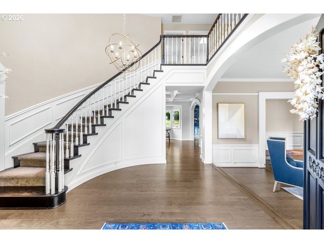 17981 MEADOWLARK Ln, Lake Oswego, OR 97034