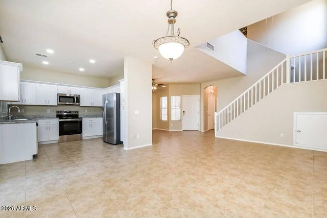 40092 N Calabria St Neck, San Tan Valley, AZ 85140