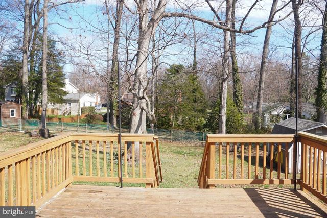 12026 WAPLES MILL RD, Oakton, VA 22124