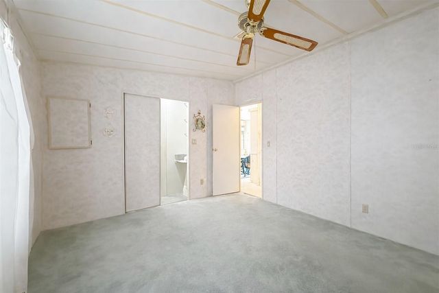 109 LYONIA LANE, Wildwood, FL 34785