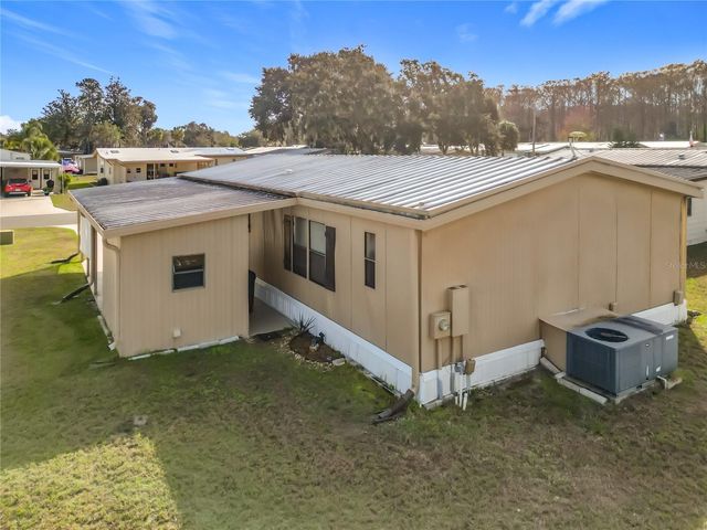 109 LYONIA LANE, Wildwood, FL 34785