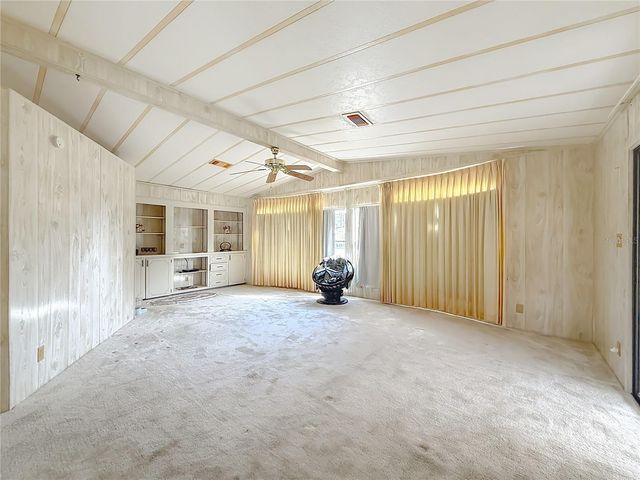 109 LYONIA LANE, Wildwood, FL 34785