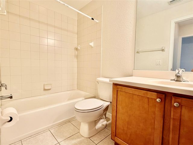 819 FAIRWAYCOVE LANE 102, Bradenton, FL 34212