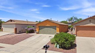 8466 S Burien Road, Tucson, AZ 85747