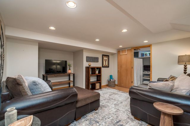 227 Johnson Street, Mankato, MN 56001