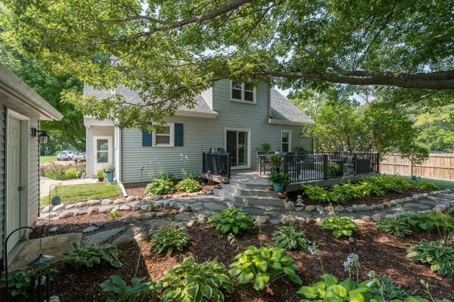 227 Johnson Street, Mankato, MN 56001