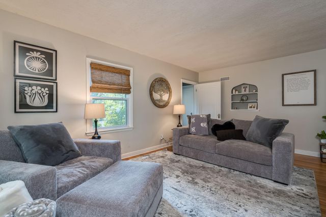 227 Johnson Street, Mankato, MN 56001