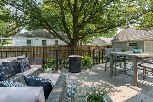 227 Johnson Street, Mankato, MN 56001