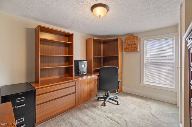 3735 Harrison Avenue NW, Canton, OH 44709