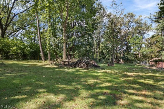 3735 Harrison Avenue NW, Canton, OH 44709