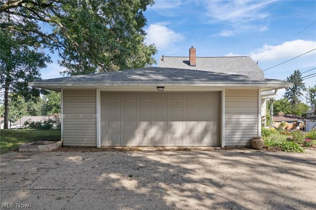 3735 Harrison Avenue NW, Canton, OH 44709