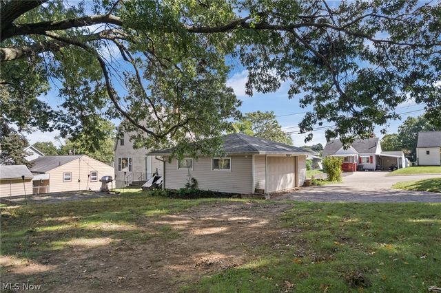 3735 Harrison Avenue NW, Canton, OH 44709