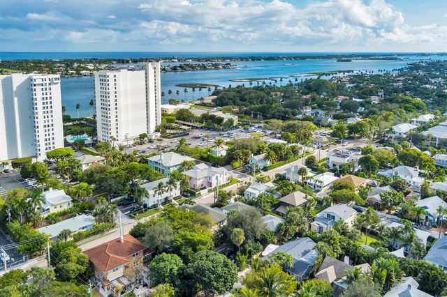 1701 S Olive Avenue, West Palm Beach, FL 33401