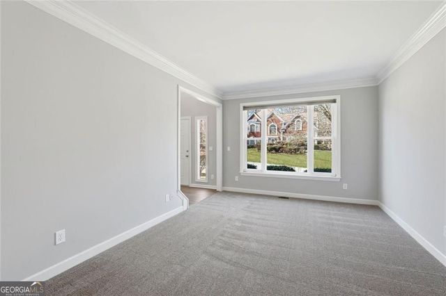 1044 Slash Pine Way, Lawrenceville, GA 30043