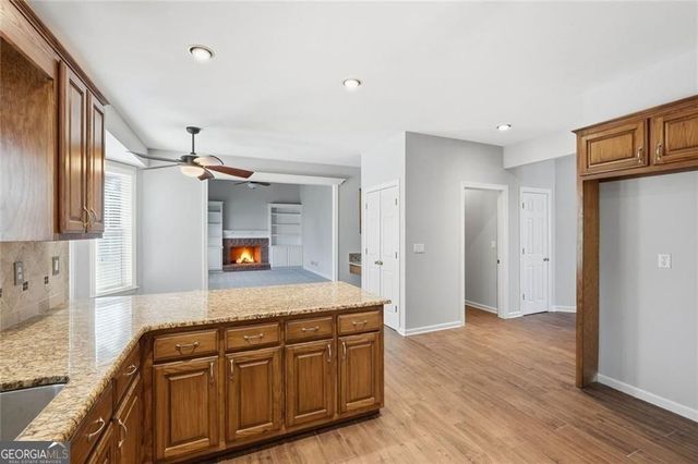 1044 Slash Pine Way, Lawrenceville, GA 30043