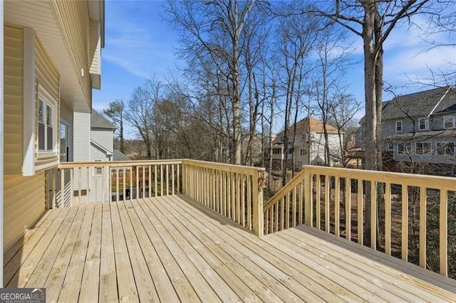 1044 Slash Pine Way, Lawrenceville, GA 30043