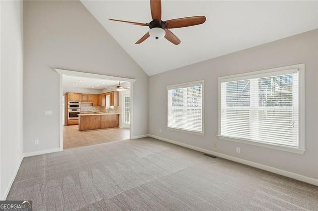 1044 Slash Pine Way, Lawrenceville, GA 30043