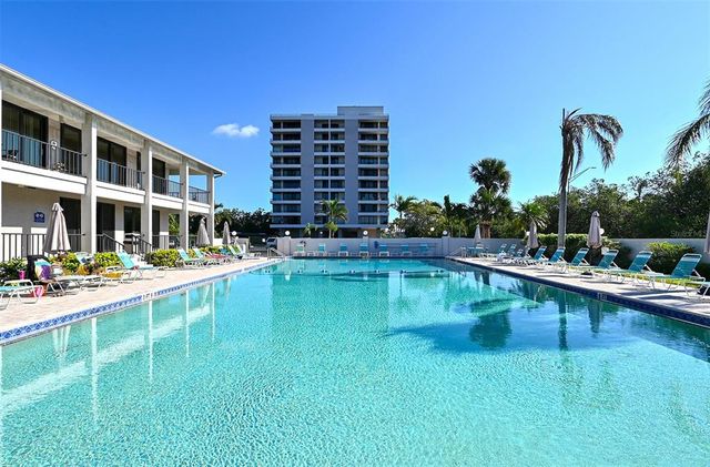 6415 MIDNIGHT PASS ROAD 910, Sarasota, FL 34242