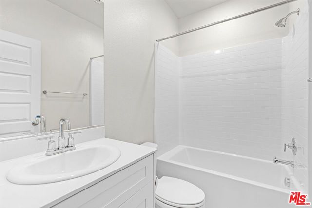 220 Lockhart Way, West Covina, CA 91790