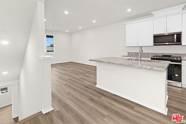 220 Lockhart Way, West Covina, CA 91790