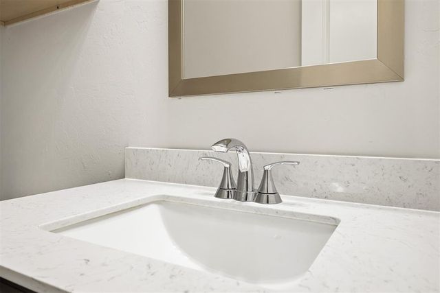 11249 Ward Road, Edmond, OK 73044