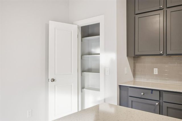 11249 Ward Road, Edmond, OK 73044