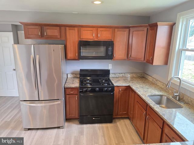 1706 SEXTON ST, Baltimore, MD 21230