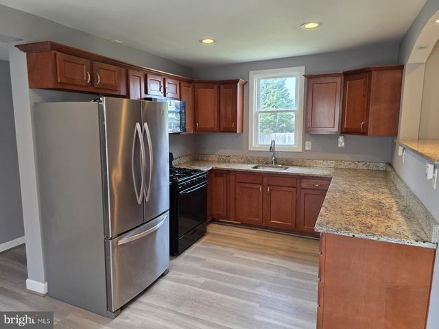 1706 SEXTON ST, Baltimore, MD 21230