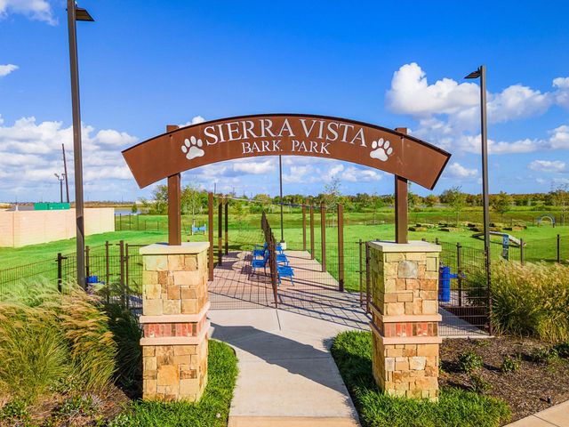 1234 Scarlett Creek Drive, Rosharon, TX 77583