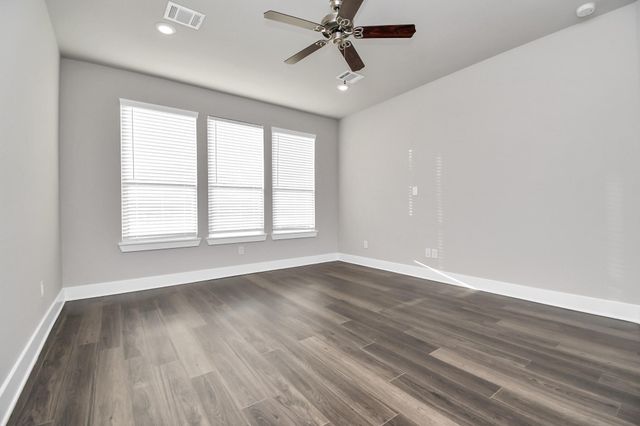 1234 Scarlett Creek Drive, Rosharon, TX 77583
