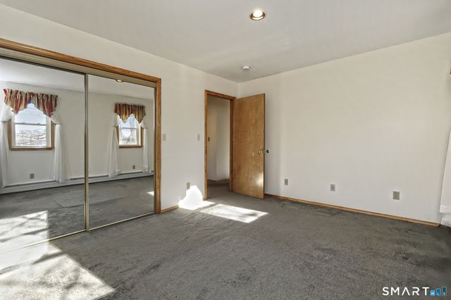 180 White Drive, Hamden, CT 06514