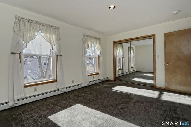 180 White Drive, Hamden, CT 06514