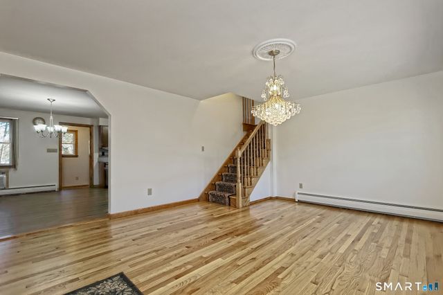 180 White Drive, Hamden, CT 06514