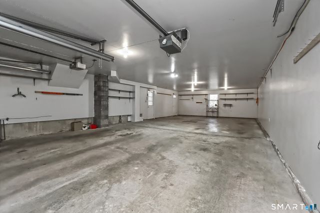 180 White Drive, Hamden, CT 06514