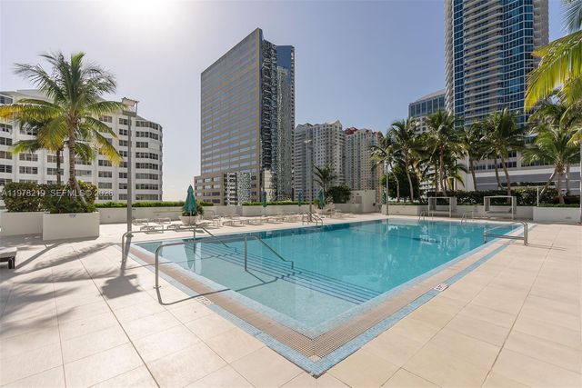 951 Brickell Ave 1711, Miami, FL 33131