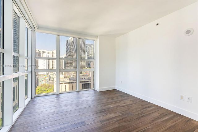 951 Brickell Ave 1711, Miami, FL 33131