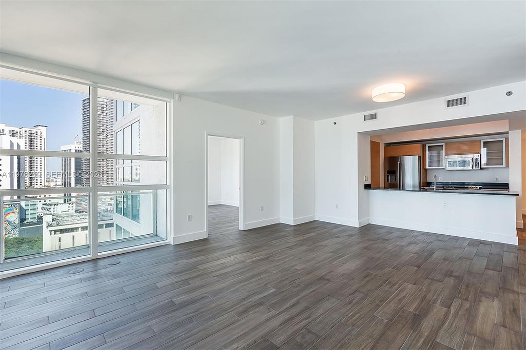 951 Brickell Ave 1711, Miami, FL 33131