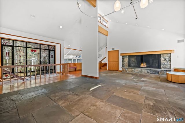 160 Lantern Ridge Road, New Canaan, CT 06840