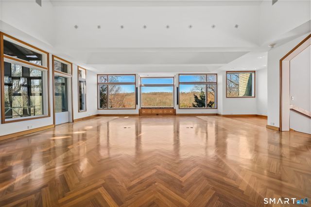 160 Lantern Ridge Road, New Canaan, CT 06840