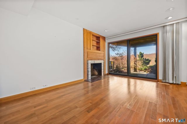 160 Lantern Ridge Road, New Canaan, CT 06840