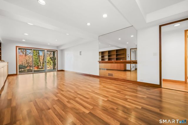 160 Lantern Ridge Road, New Canaan, CT 06840