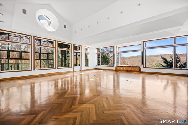 160 Lantern Ridge Road, New Canaan, CT 06840