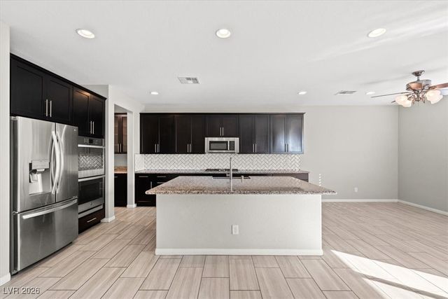 5424 Kamilla Raen Street, North Las Vegas, NV 89031